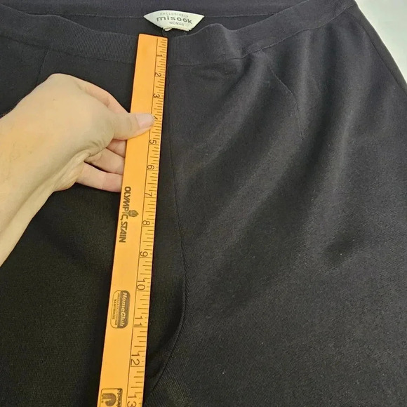 Exclusively Misook pull on pants - Picture 3 of 7